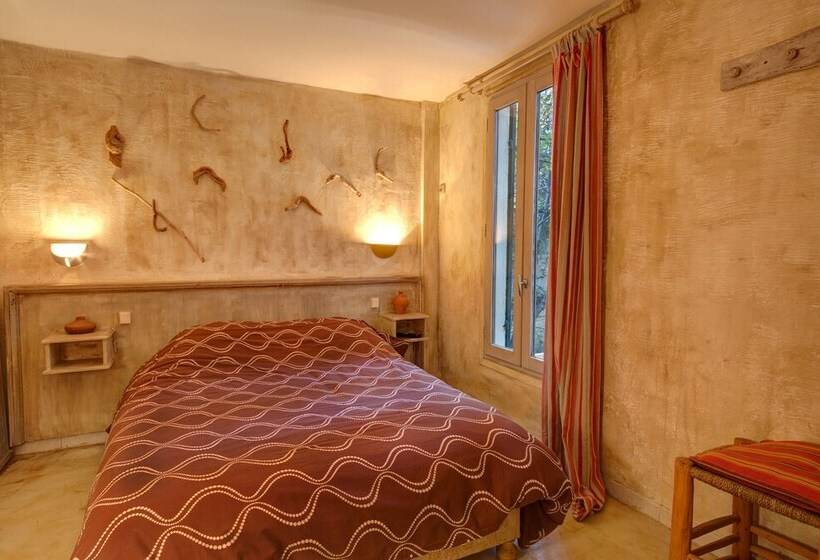 Номер Стандарт, Maison Bagatelle