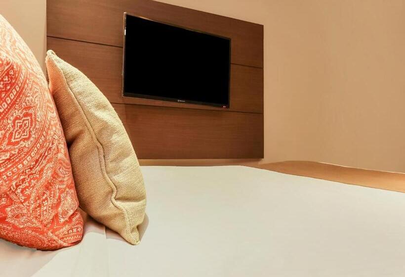 חדר סופריור, Treebo Premium Niraali Executive