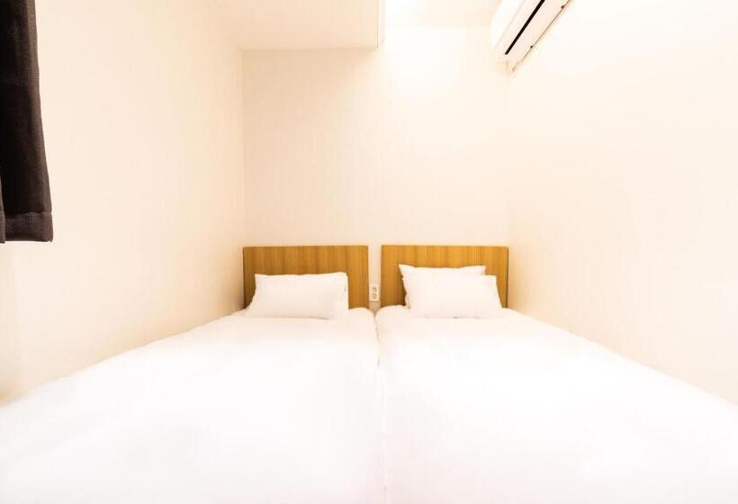 Quarto Estandar, U Stay Myeongdong