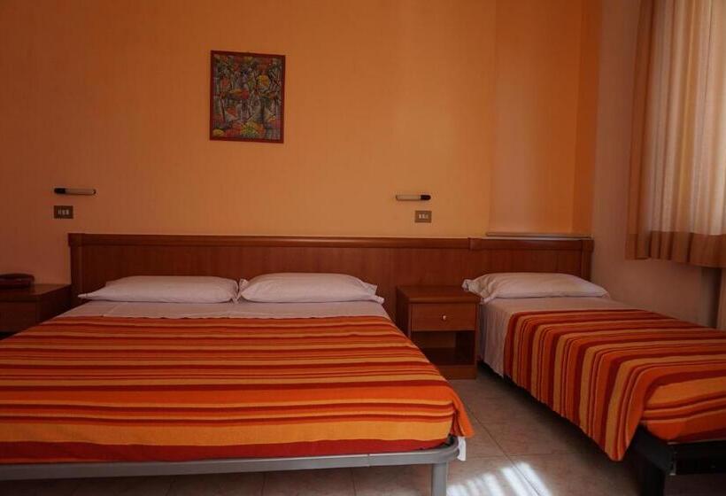 Номер Стандарт Трехместный, San Marco