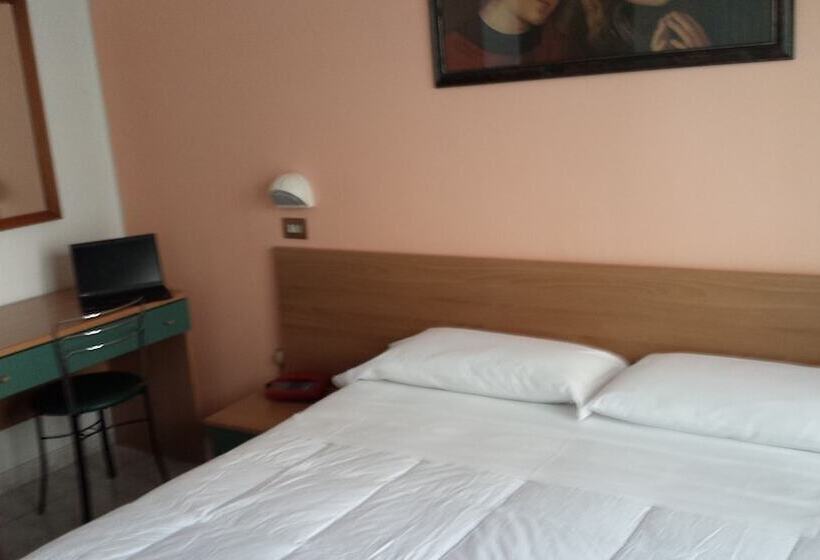 Номер Стандарт, San Marco