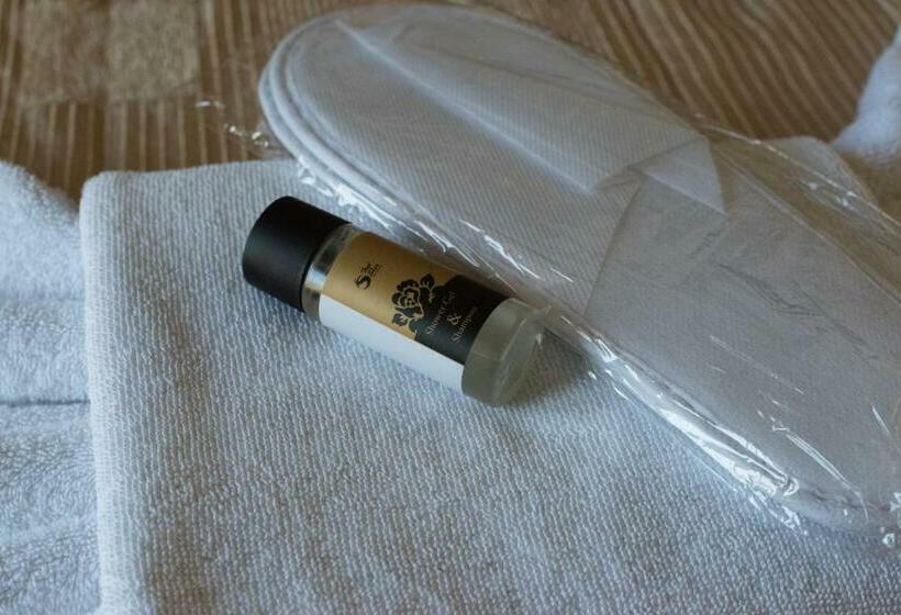 شقة غرفة واحدة, Metaxa Apartments