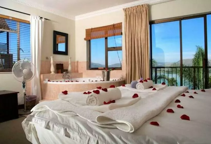 キングサイズベッドのスタンダードルーム, La Dolce Vita Guest House