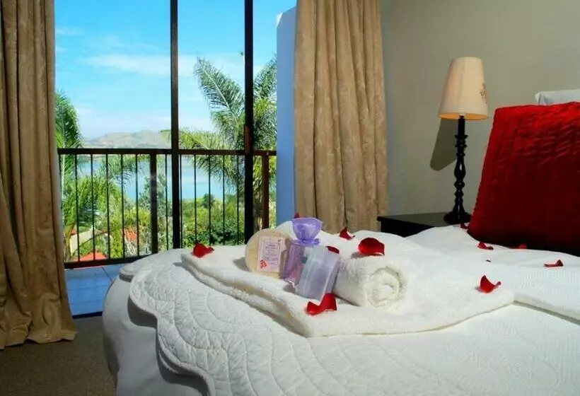キングサイズベッドのスタンダードルーム, La Dolce Vita Guest House