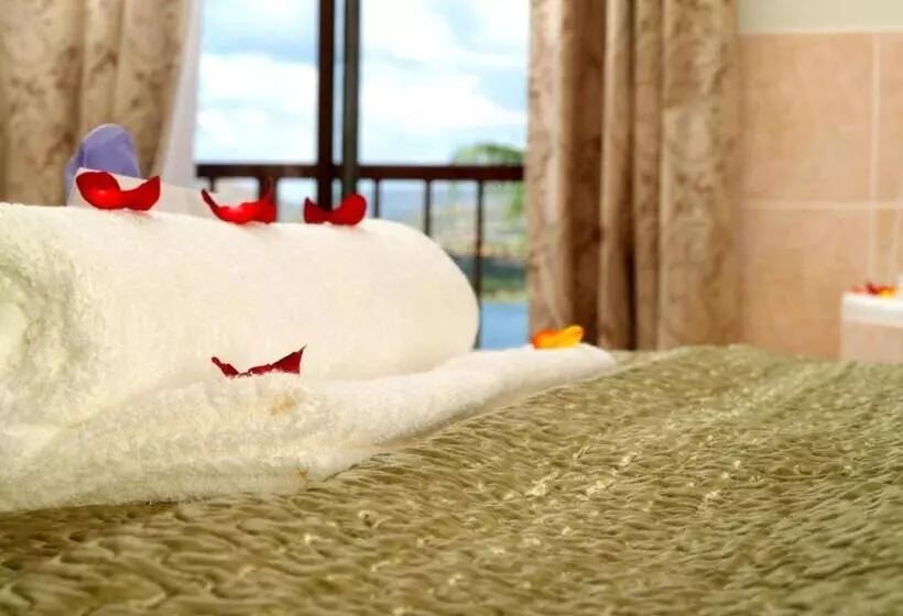 キングサイズベッドのスタンダードルーム, La Dolce Vita Guest House