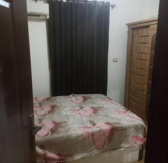 آپارتمان 1 خوابه با چشم‌انداز دریا, قريه سورتلاج مرسي مطرح الفيو المميز