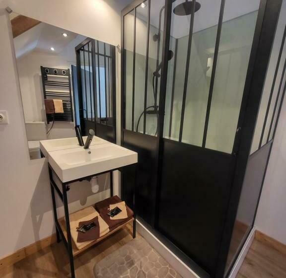 デラックスルーム, Chambres D Hôtes Le Galouray