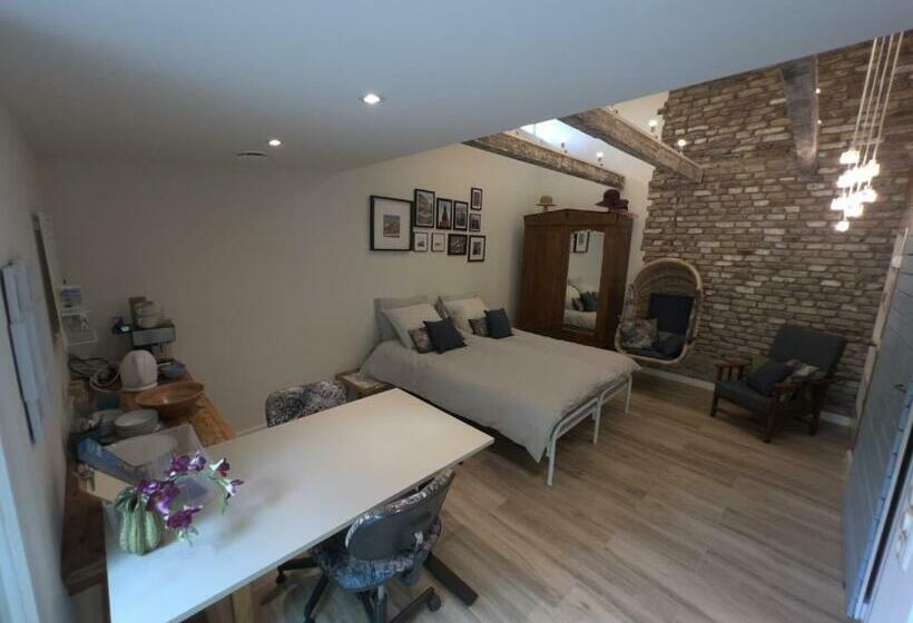 اتاق استاندارد, T Kluphoes