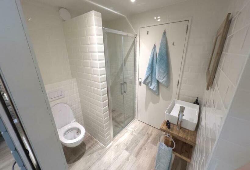 اتاق استاندارد, T Kluphoes