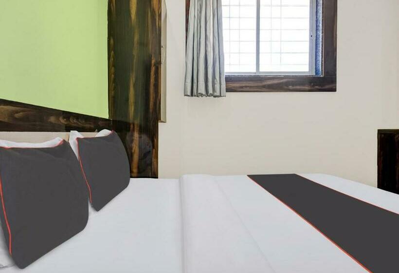 חדר קלאסי לשלושה, Collection O Hotel Pachratna