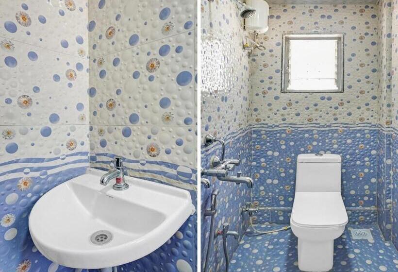 חדר קלאסי לשלושה, Collection O Hotel Pachratna