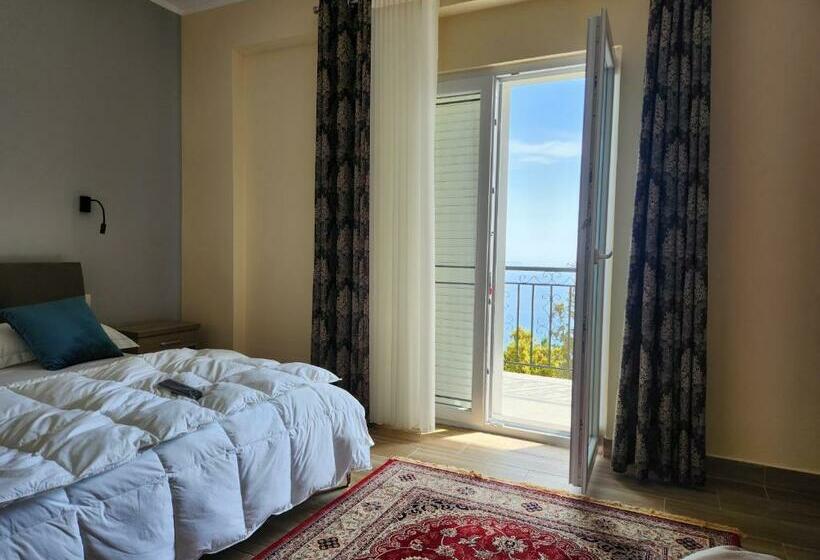 豪华海景房带阳台, Llogora Dervishaliu