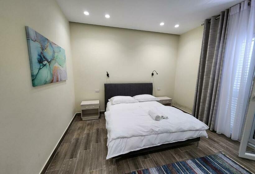 豪华海景房带阳台, Llogora Dervishaliu