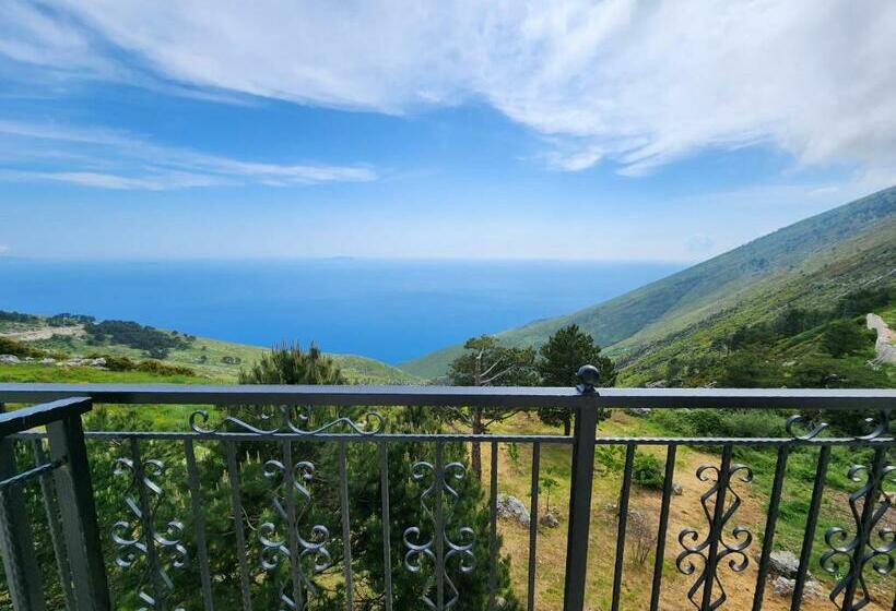 豪华海景房带阳台, Llogora Dervishaliu