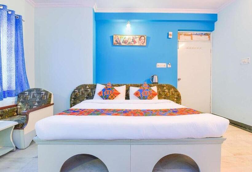 标准间, Collection O Anuja Palace