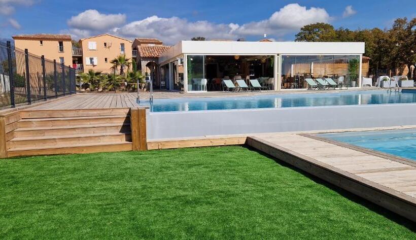 Апартаменты Superior 1 Спальня, T2 4 Personnes Résidence De Vacances Avec 3 Piscines Les Hameaux De Saint Cyprien Lecci De Porto Vec