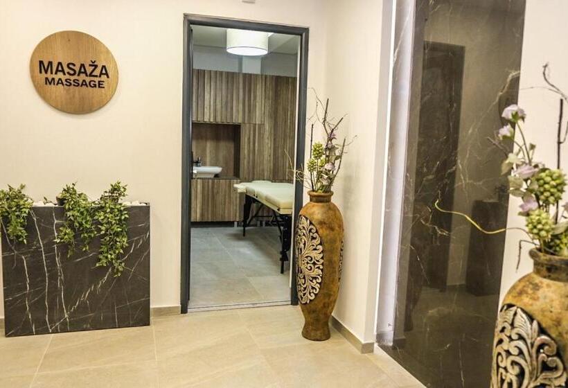 آپارتمان 1 خوابه با بالکن, Vortexlux