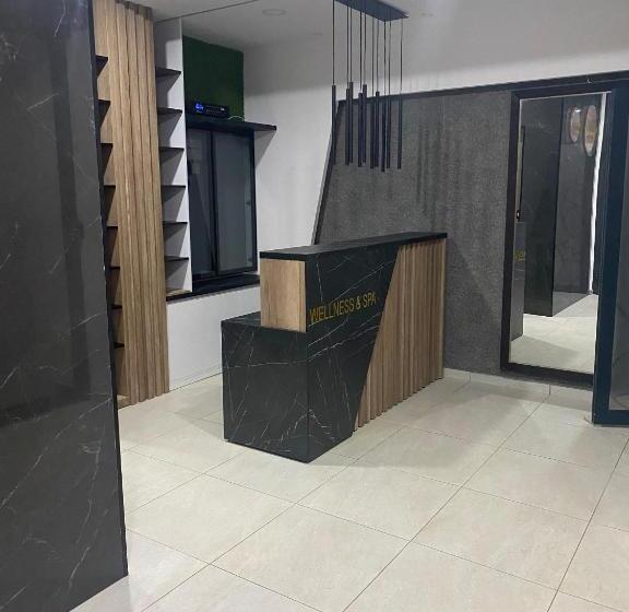 آپارتمان 1 خوابه با بالکن, Vortexlux