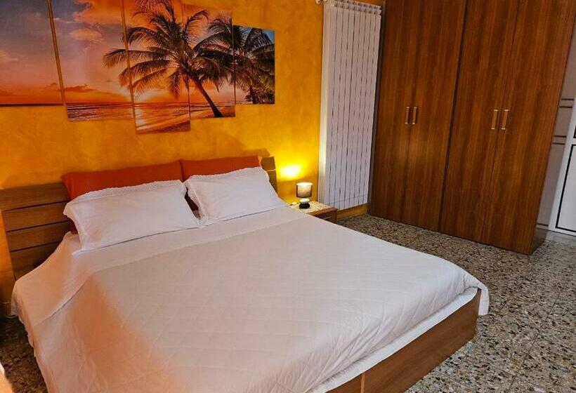 غرفة قياسية ثلاثية, B&b Al Borgo