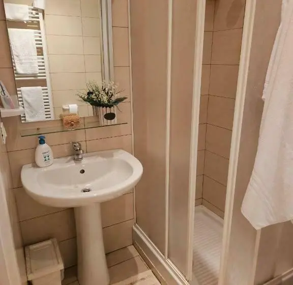 اتاق استاندارد, B&b Al Borgo