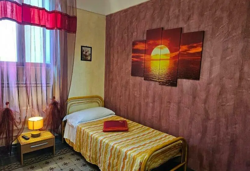 اتاق استاندارد یک نفره, B&b Al Borgo