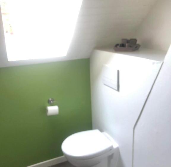 スタンダードルーム, Blanche & Basil