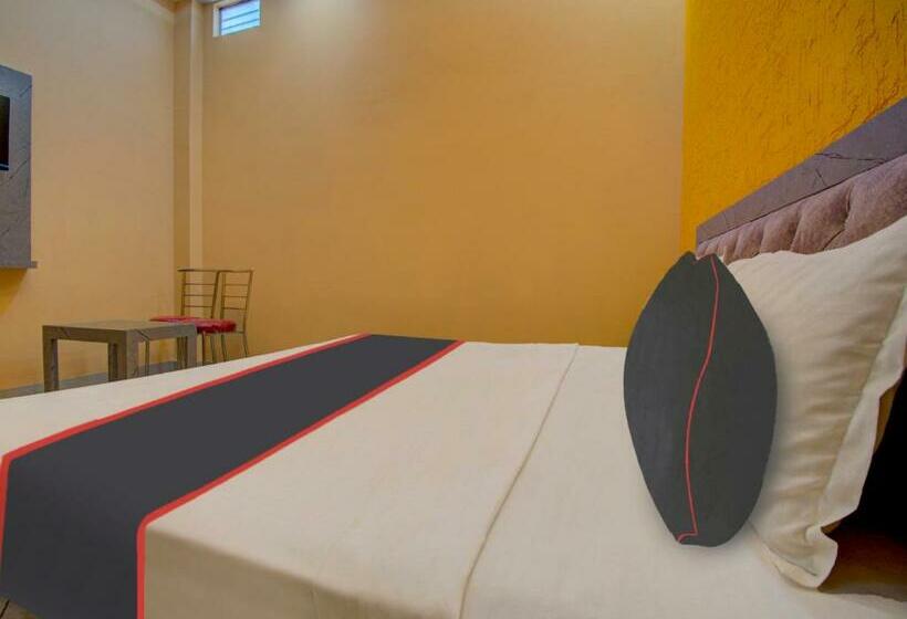 三人经典房间, Collection O Rj14 Hotel Sanwariya & Resturant