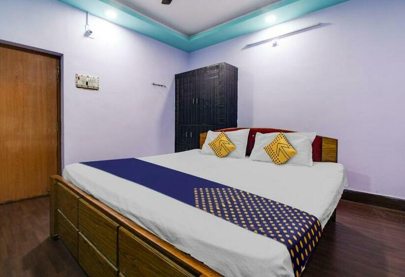 Трехместный Номер Классика, Spot On Hotel Sri Krishna Residency