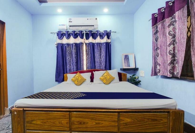 Трехместный Номер Классика, Spot On Hotel Sri Krishna Residency