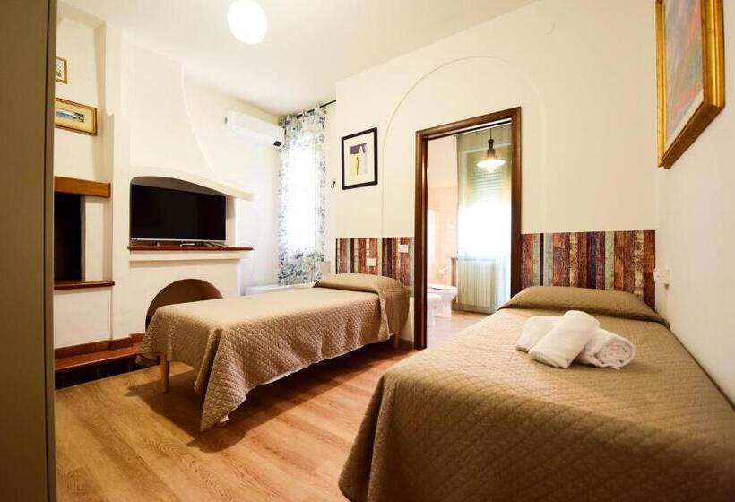 غرفة قياسية, Le Navi