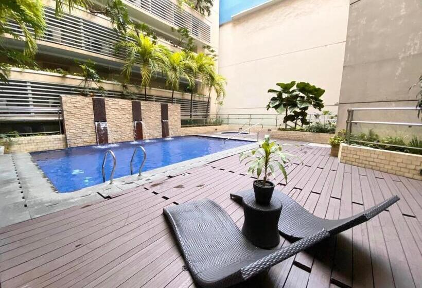 استودیوی لوکس, Cozy Studio 150 Newport Boulevard, Pasay   The Indoor Wetlands B&b