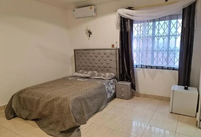 اتاق استاندارد, King George Lodge
