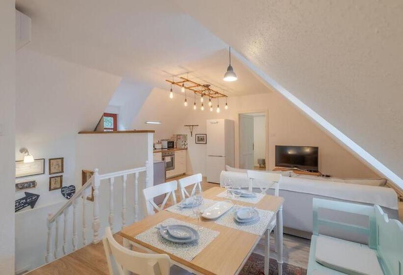 2ベッドルームアパートメント, Kékmadaras Vendégház Tihany