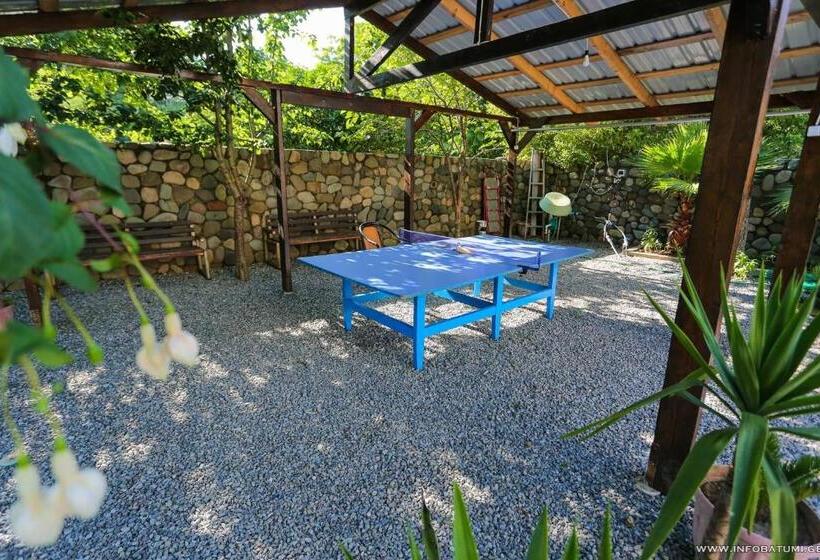 اتاق استاندارد سه تخته با بالکن, Garden In Gonio Matata Motsikulis 58