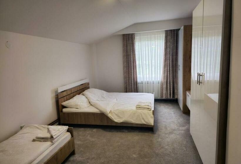 标准间, Guest House Star Gate