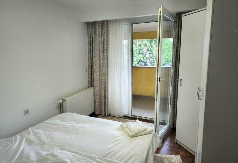 标准间, Guest House Star Gate