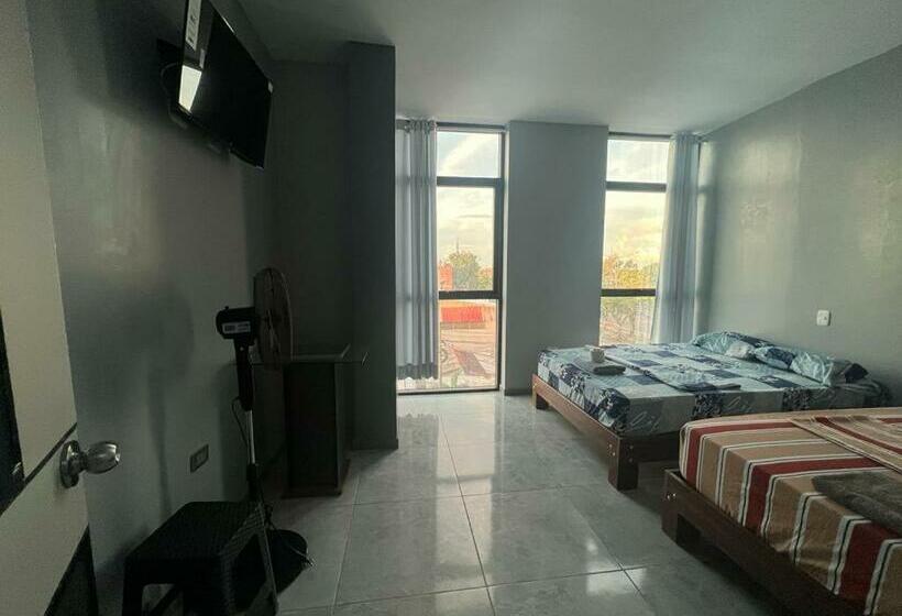 اتاق استاندارد, Adrian´s