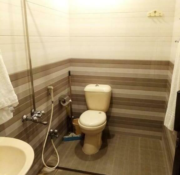Standard Single Room, Inn Karachi
