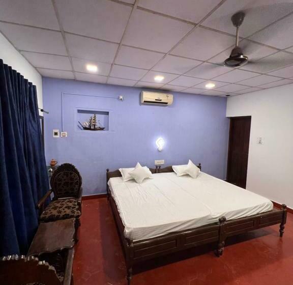 Номер Стандарт Трехместный, Surya Eco And Wedding Resort