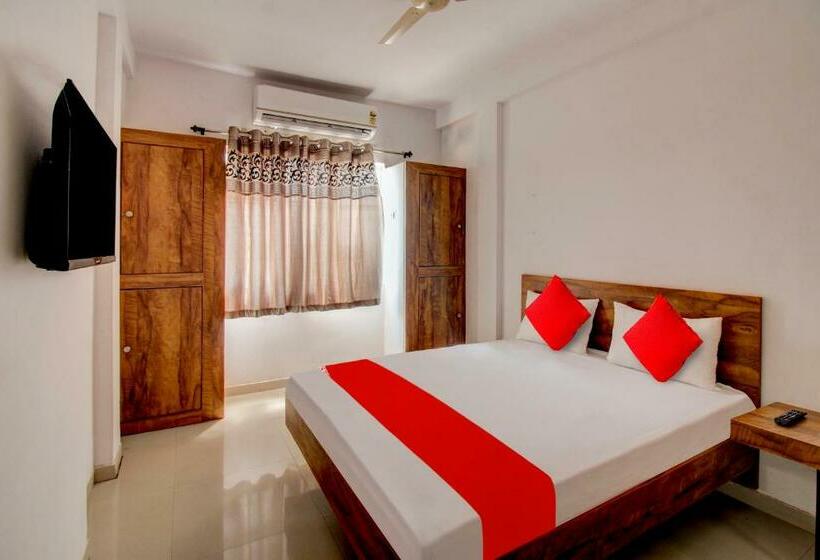 غرفة كلاسيكية ثلاثية, O The Golden Key