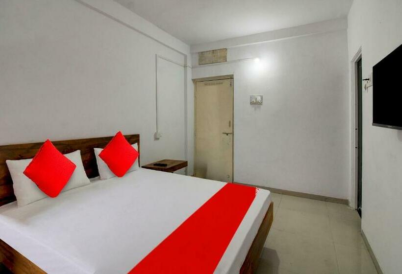 غرفة كلاسيكية ثلاثية, O The Golden Key