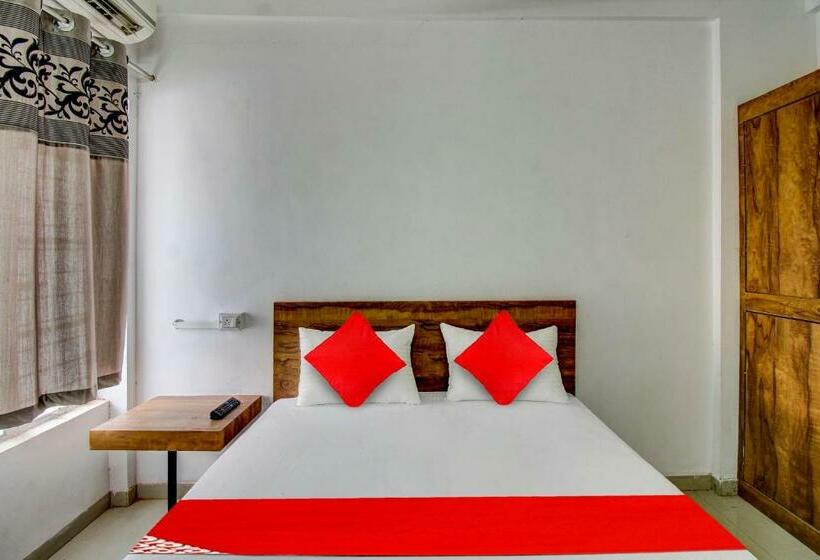 غرفة كلاسيكية ثلاثية, O The Golden Key