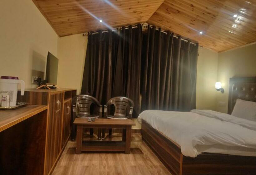 חדר סטנדרט, Chauhan Height S