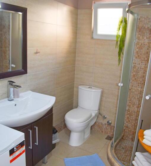 1 Bedroom Penthouse Apartment, La Hacienda