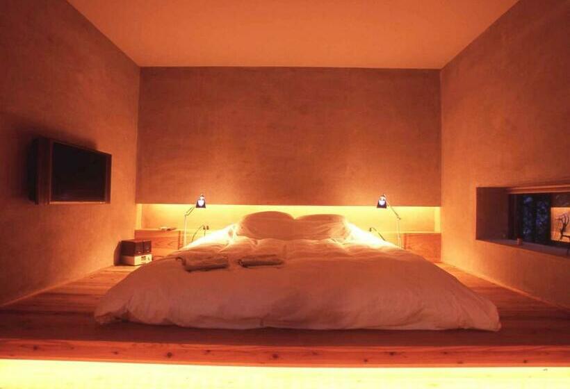 Standart Oda, 奥武雄温泉 風の森