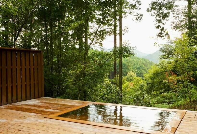 Standart Oda, 奥武雄温泉 風の森