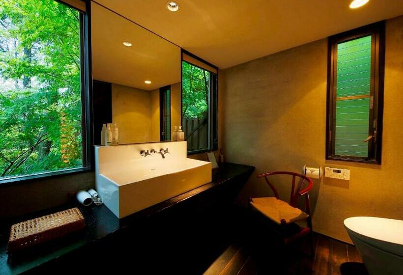 Standart Oda, 奥武雄温泉 風の森