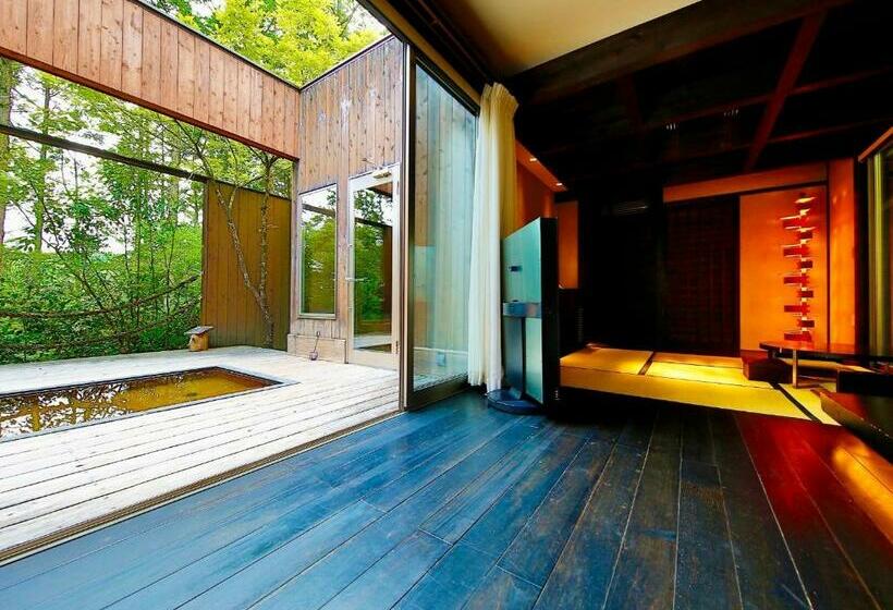 Standart Oda, 奥武雄温泉 風の森