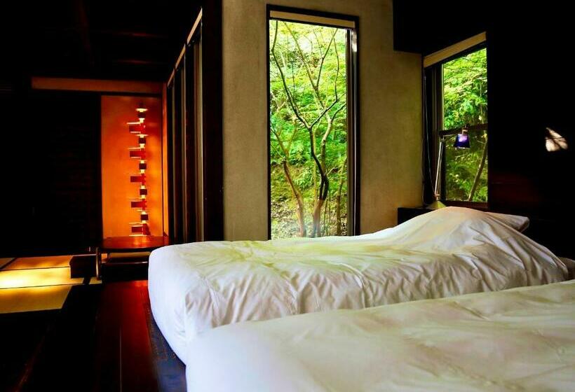 Standart Oda, 奥武雄温泉 風の森