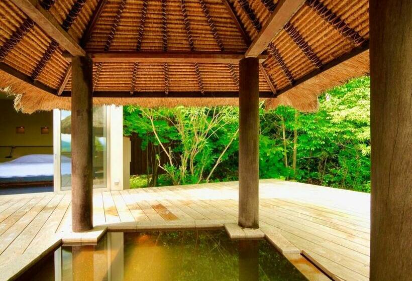 Standart Oda, 奥武雄温泉 風の森